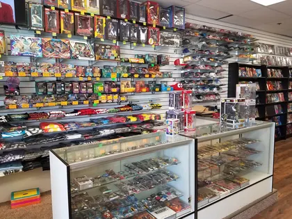 Amazing Comics & Cards, business photo 4