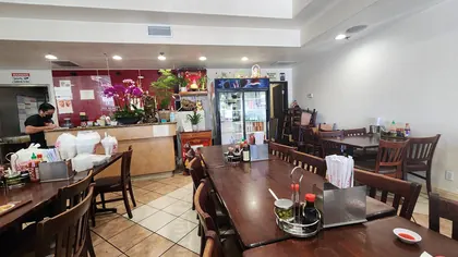 Hung My Vi Restaurant, business photo 2