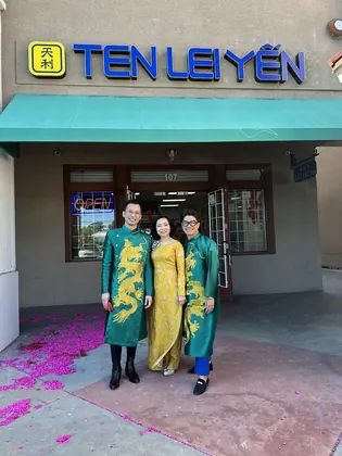 Ten Lei Yen, business photo 3